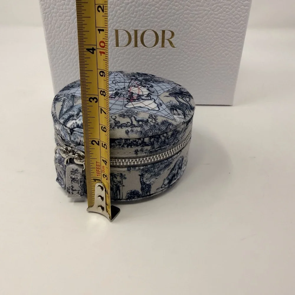 DIOR Around The World Travel Jewelry Case & Miss Dior Blooming Bouquet Gift Set